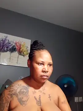 PearlSexxy69 online show from March 19, 2025, 1:32 am