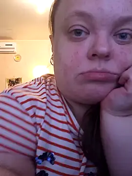 Janiffer MiMi online show from December 5, 2024, 7:28 pm