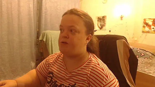 Janiffer MiMi online show from February 14, 2025, 1:34 am