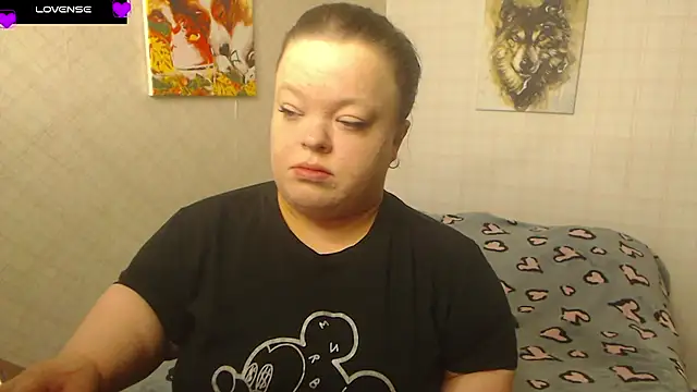 Janiffer MiMi online show from October 18, 2025, 4:41 pm