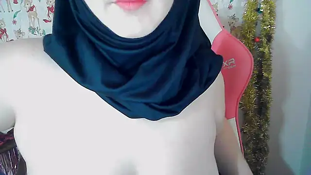 PinkPudding online show from December 11, 2024, 2:11 pm