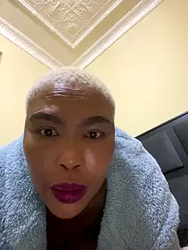 BADFATASS85 online show from December 14, 2025, 7:07 pm