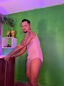 Ricardo 1998 online show from November 11, 2025, 2:00 am