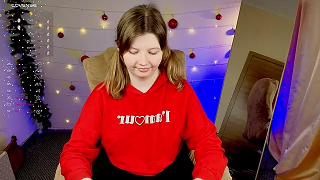 Vivian cutie online show from December 26, 2024, 8:00 pm