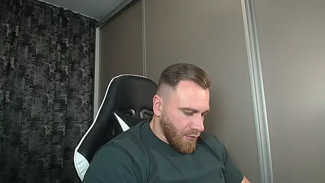 Thori92 online show from December 27, 2024, 6:42 pm