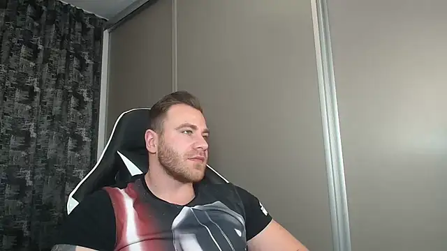 Thori92 online show from February 5, 2025, 8:25 pm