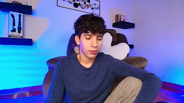 JacoboSwam online show from February 14, 2025, 9:10 pm