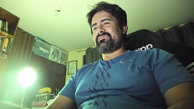 VonDoomdelToro online show from June 16, 2026, 6:27 am