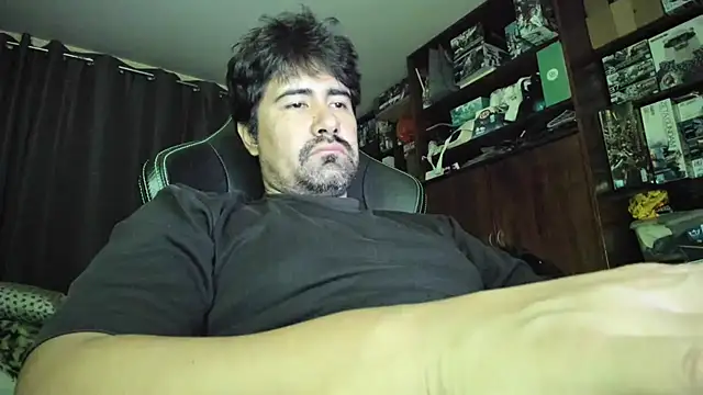 VonDoomdelToro online show from July 14, 2026, 5:56 am