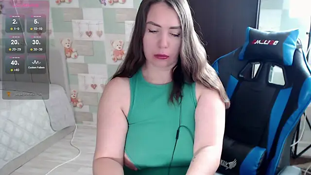 Snapshot of Korolek12 chatting on July 6, 2026, 3:03 pm Korolek12 online show from July 6, 2026, 3:03 pm
