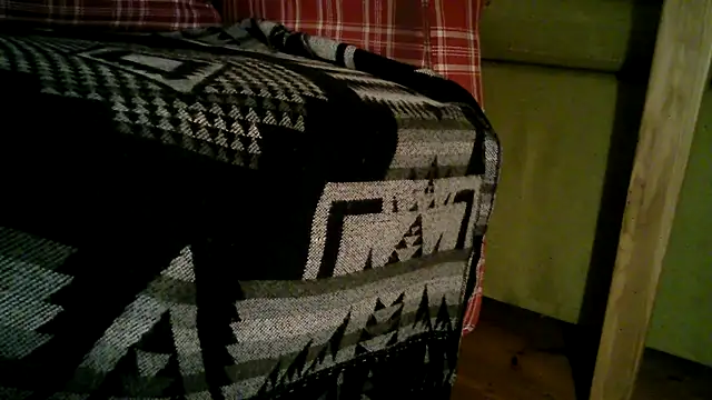 fusskuss2710 online show from February 27, 2025, 11:10 am