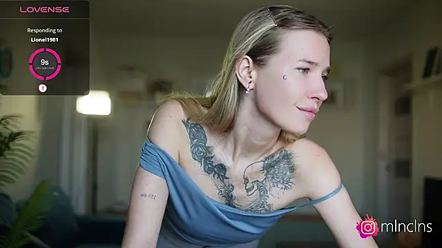 melanielwithu online show from September 11, 2025, 3:01 pm