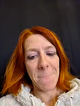 Snapshot of Mymiesexy chatting on November 22, 2025, 9:47 pm Mymiesexy online show from November 22, 2025, 9:47 pm