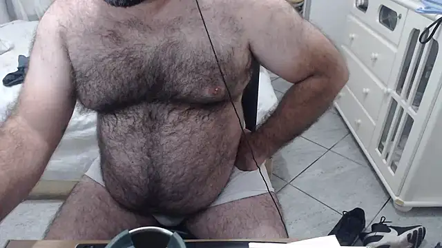 MysterBearMG online show from February 5, 2025, 10:55 pm