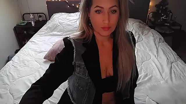 TessToy online show from January 9, 2025, 11:03 am