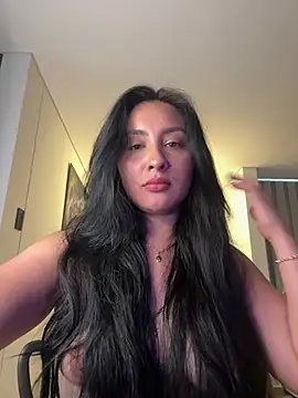 Snapshot of AnushaKumari chatting on April 16, 2026, 10:01 pm AnushaKumari online show from April 16, 2026, 10:01 pm