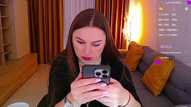  Mia Adams online show from November 20, 2025, 7:41 am