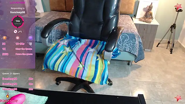 Barbiegomez online show from February 5, 2025, 6:24 am