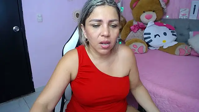 cum bigass online show from November 8, 2025, 12:16 pm