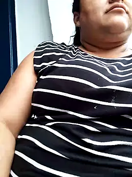 Monseratte21 online show from February 1, 2025, 9:40 pm