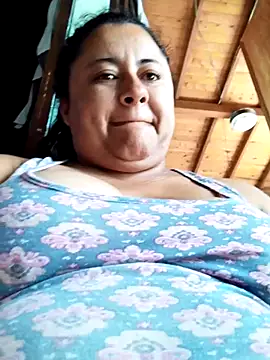 Monseratte21 online show from February 2, 2025, 4:11 pm