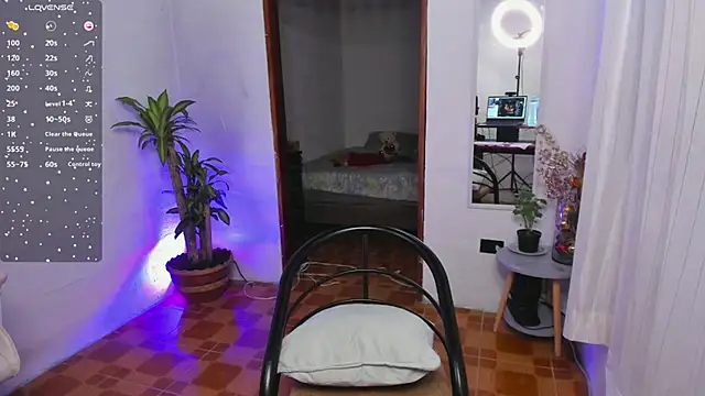 KiaMiller online show from February 18, 2025, 8:14 pm