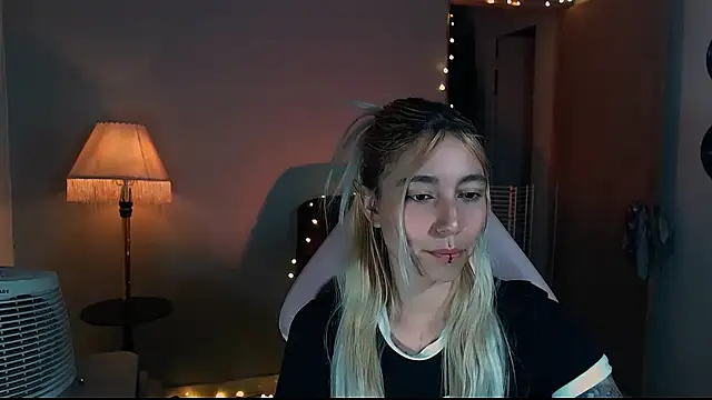 Saucy Jenn online show from January 24, 2025, 2:28 am