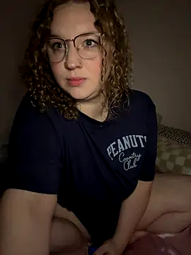 EmmieRae online show from October 2, 2025, 12:50 am