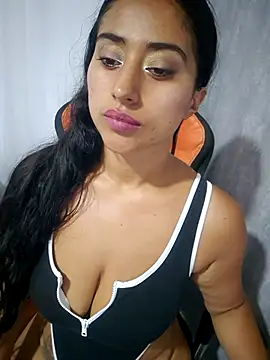 Valentinne z online show from February 7, 2025, 12:31 am