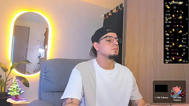 alejandro calderon1 online show from December 2, 2024, 5:48 am