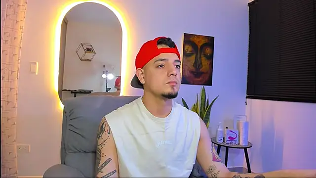 alejandro calderon1 online show from February 4, 2026, 3:45 am