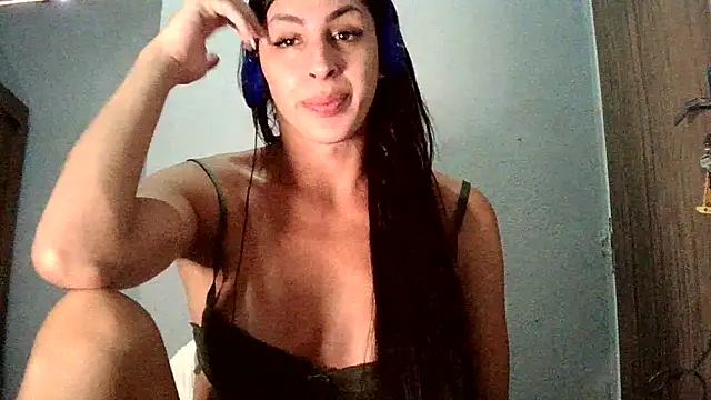 AlexiaDuucan online show from September 18, 2025, 1:57 pm