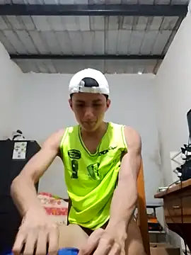 LucidJapan online show from November 12, 2025, 2:17 pm