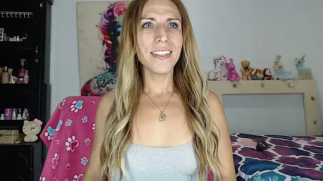 Snapshot of aleera_starxx982 chatting on June 14, 2026, 6:04 am aleera starxx982 online show from June 14, 2026, 6:04 am