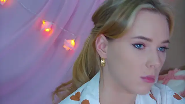 GentleRossi online show from January 17, 2025, 6:44 pm