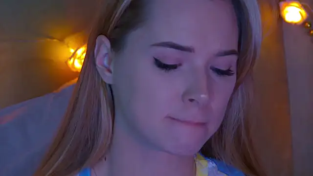 GentleRossi online show from January 22, 2025, 3:31 am