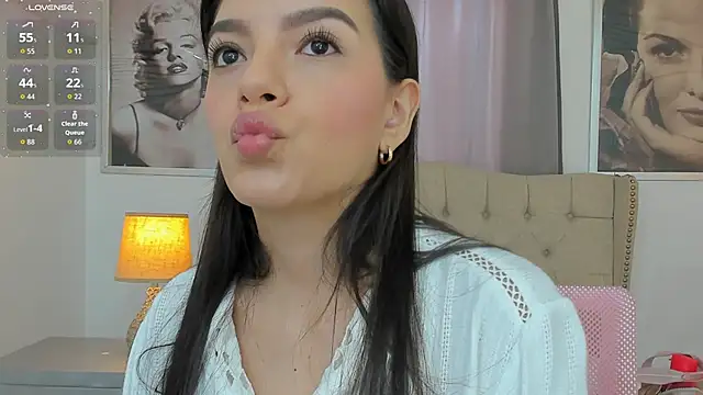 Snapshot of Beautyari_ chatting on May 23, 2026, 12:20 pm Beautyari online show from May 23, 2026, 12:20 pm