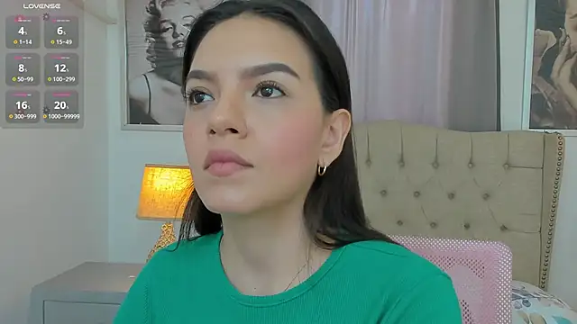 Snapshot of Beautyari_ chatting on June 2, 2026, 12:07 pm Beautyari online show from June 2, 2026, 12:07 pm