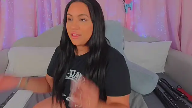 MeghanXO online show from September 23, 2025, 2:14 am