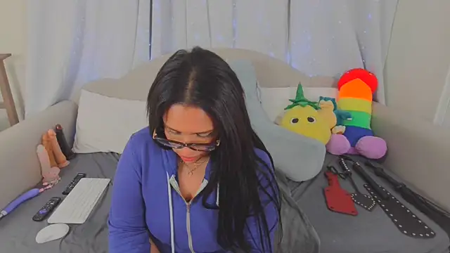 MeghanXO online show from April 1, 2026, 1:50 am