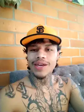 matew rodriguez8 online show from February 26, 2026, 4:28 pm