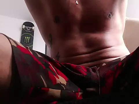 xxxtreme master7 online show from March 13, 2026, 9:32 pm