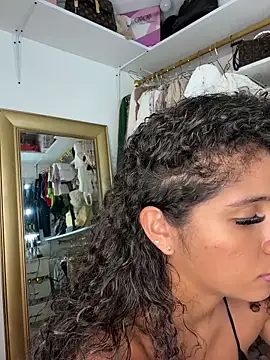 stormyy  online show from March 19, 2025, 7:49 pm