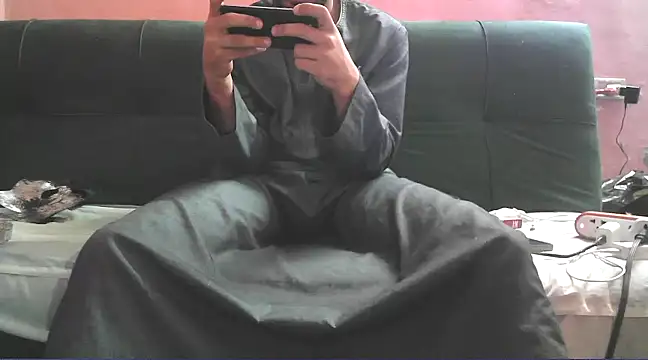 foxsanSs online show from March 1, 2025, 1:32 am