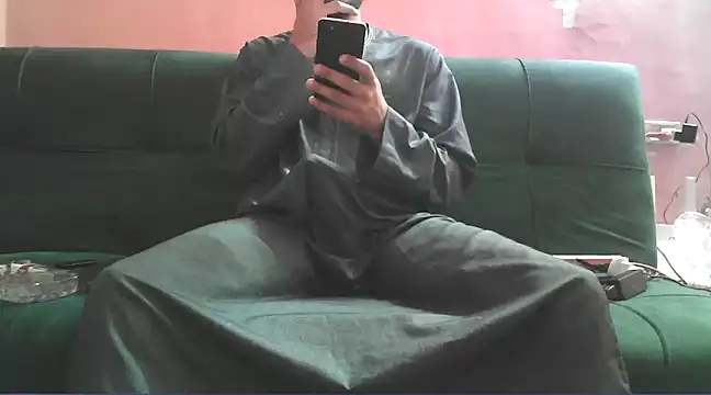 foxsanSs online show from March 8, 2025, 3:17 am