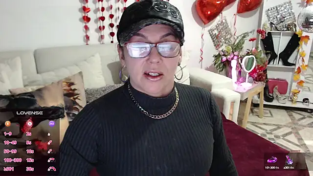 Myrnasexxx online show from March 21, 2025, 3:22 am