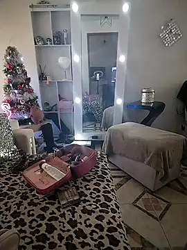 Myrnasexxx online show from December 5, 2025, 3:41 pm