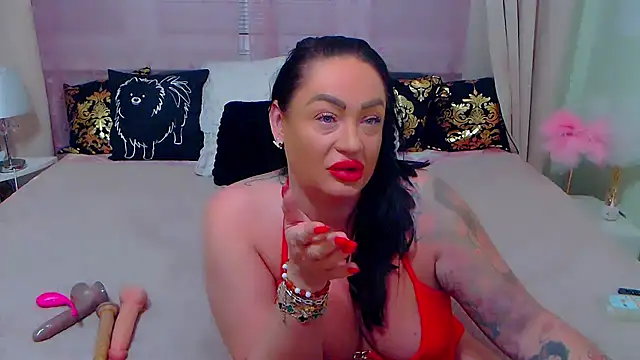 BustyVicky online show from January 22, 2025, 10:37 pm