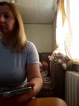 BustyBlond online show from April 22, 2026, 4:26 am