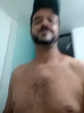 SMOKERBEASTBR online show from February 6, 2026, 11:41 pm